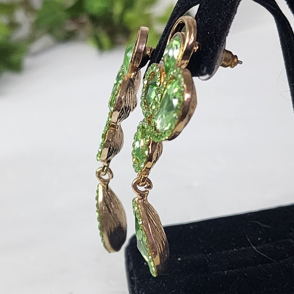 Gold Green Glam Crystal Glass Teardrop Earrings - Picture 4 of 7